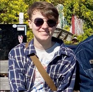 Meet your Posher, Taylor